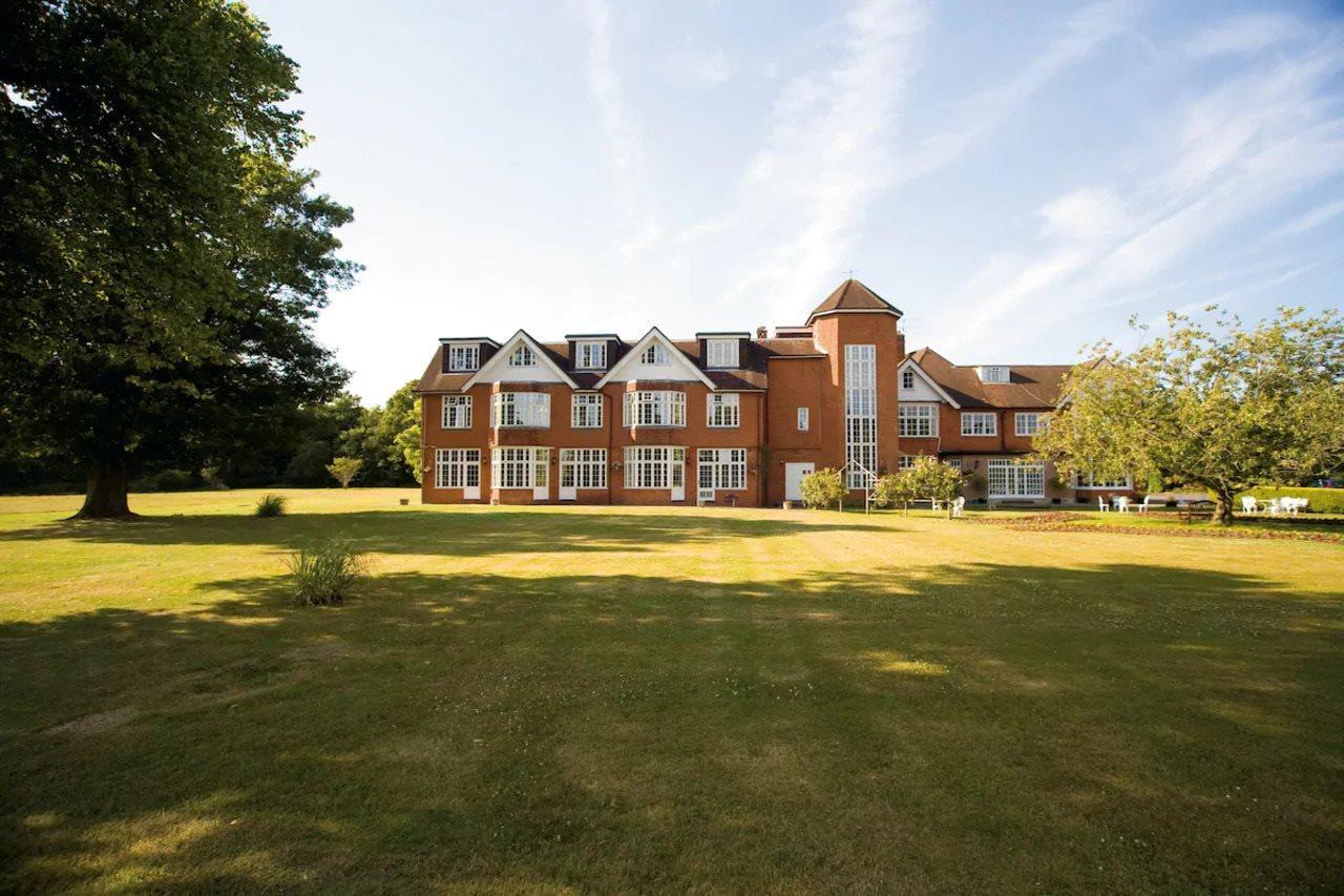Grovefield House Hotel Slough Buitenkant foto